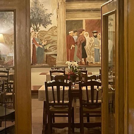ホテル La Grotta San Michele Montevettolini エクステリア 写真