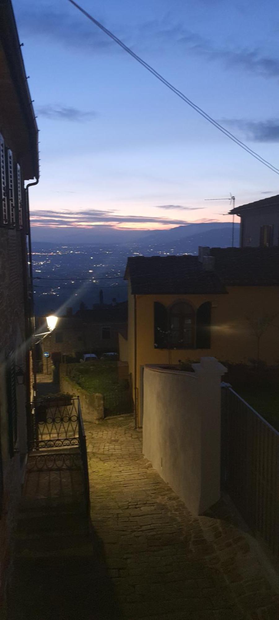 ホテル La Grotta San Michele Montevettolini エクステリア 写真