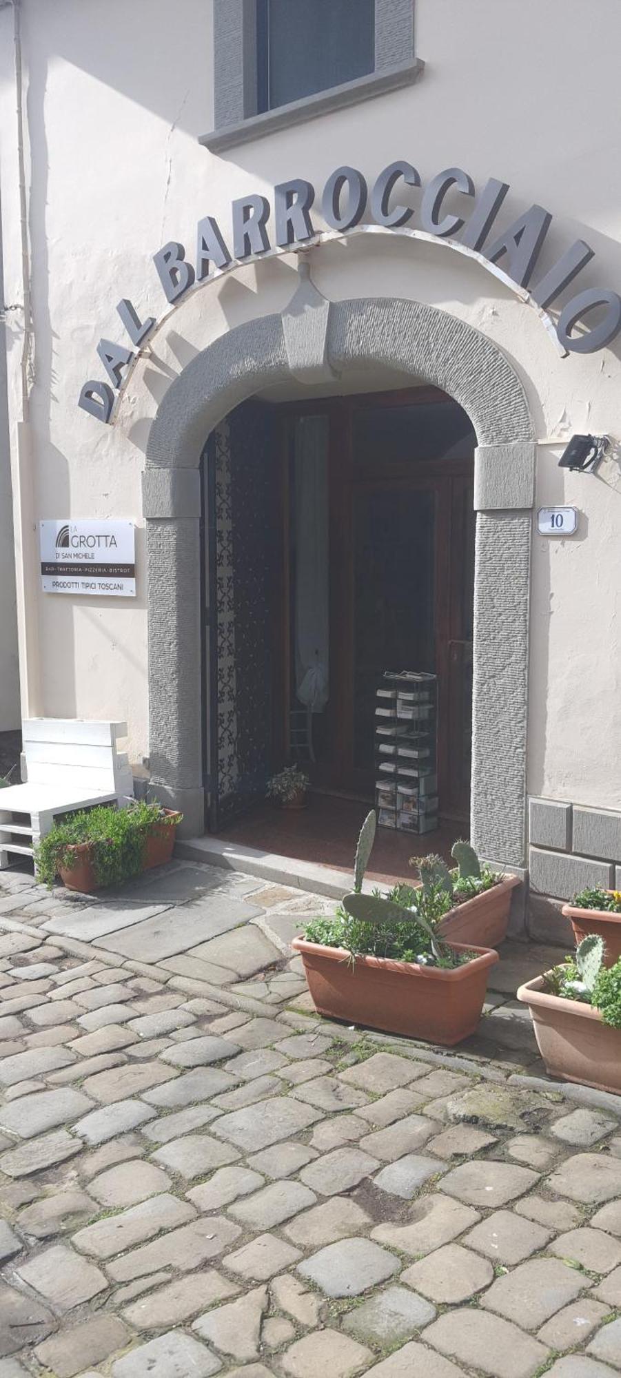 ホテル La Grotta San Michele Montevettolini エクステリア 写真