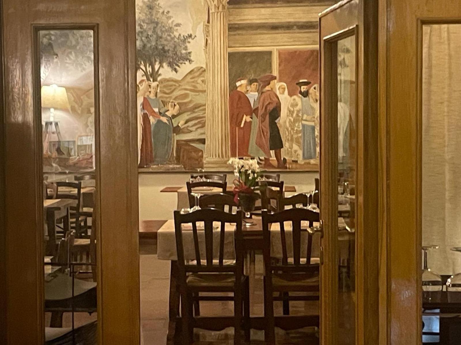 ホテル La Grotta San Michele Montevettolini エクステリア 写真